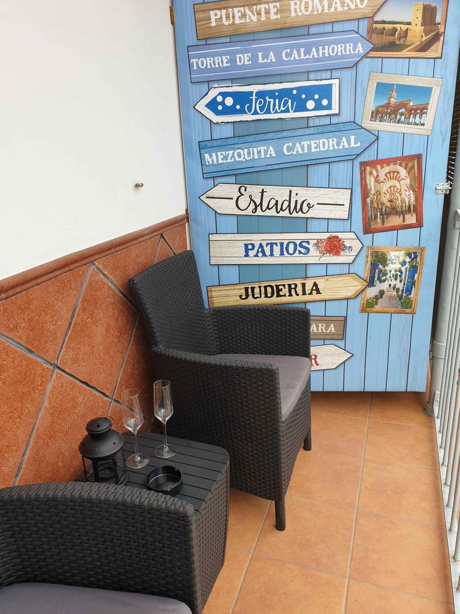 Apartamentos En Cordoba, Puente Romano Y Torre Calahorra Extérieur photo
